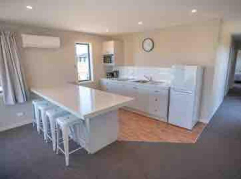 Great Views From New 2 Bedroom Apartment Te Anau Exteriér fotografie